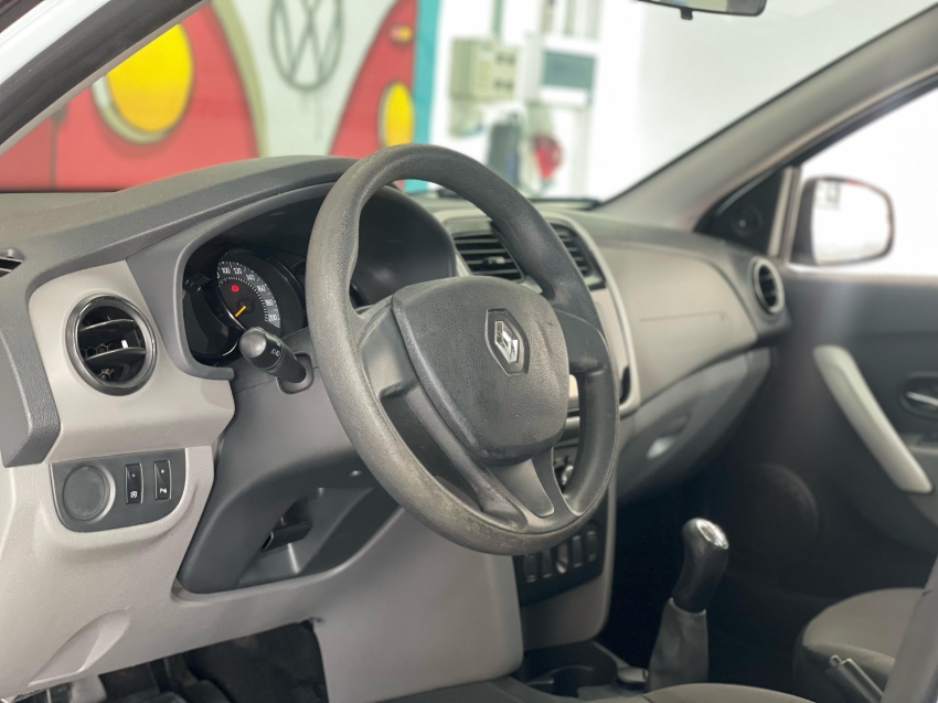 renault logan 1.0 12v sce flex expression manual 4p 2018