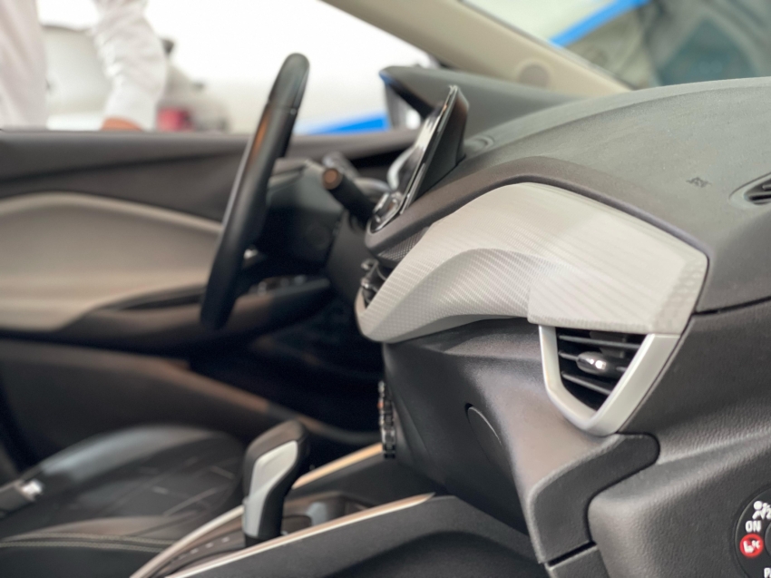 chevrolet onix 1.0 turbo flex plus premier automatico 4p 2020