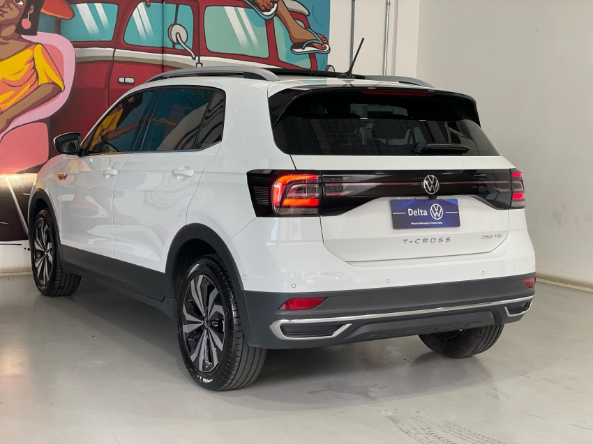 volkswagen t-cross 1.4 250 tsi total flex highline automatico 4p 2024