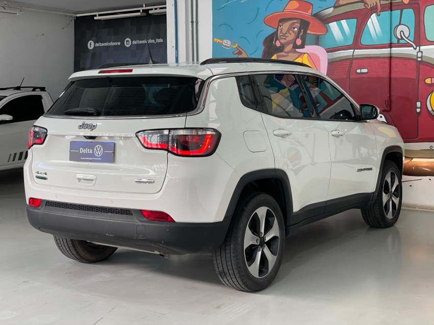 jeep compass 2.0 16v diesel longitude 4x4 automatico 4p 2018