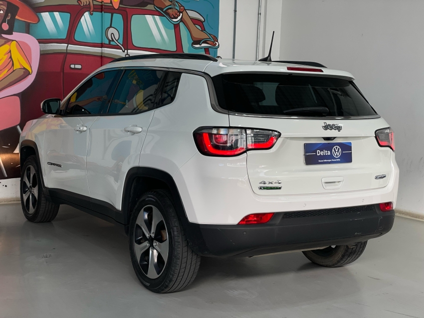 jeep compass 2.0 16v diesel longitude 4x4 automatico 4p 2018