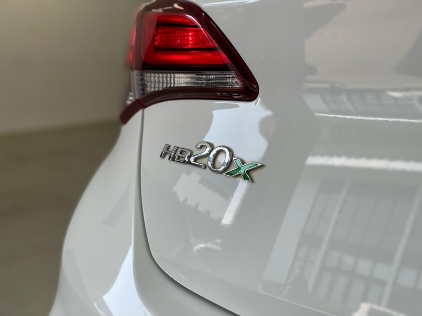 hyundai hb20x 1.6 16v style flex 4p automatico 2018