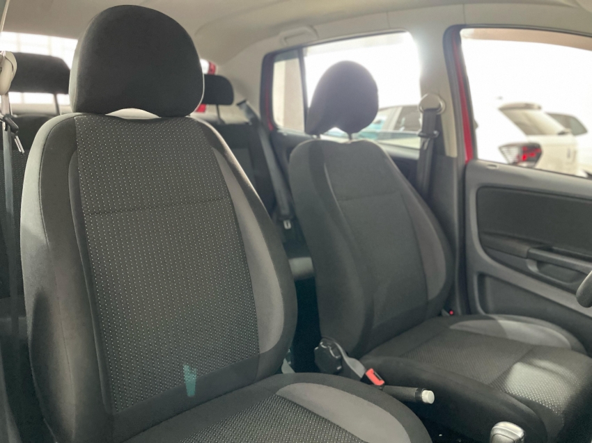 volkswagen fox 1.6 msi total flex connect 4p i-motion automatico 2019