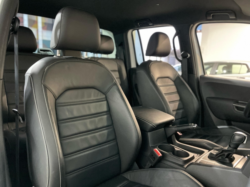 volkswagen amarok 3.0 v6 tdi diesel highline extreme cd 4motion automatico 4p 2023