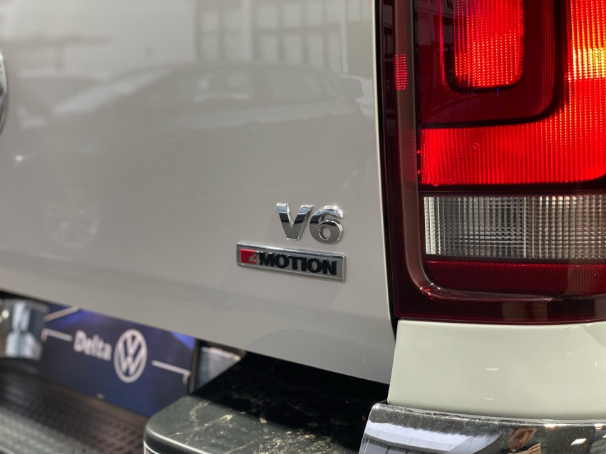 volkswagen amarok 3.0 v6 tdi diesel highline extreme cd 4motion automatico 4p 2023