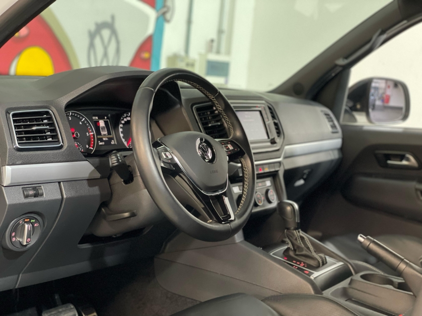 volkswagen amarok 3.0 v6 tdi diesel highline extreme cd 4motion automatico 4p 2023