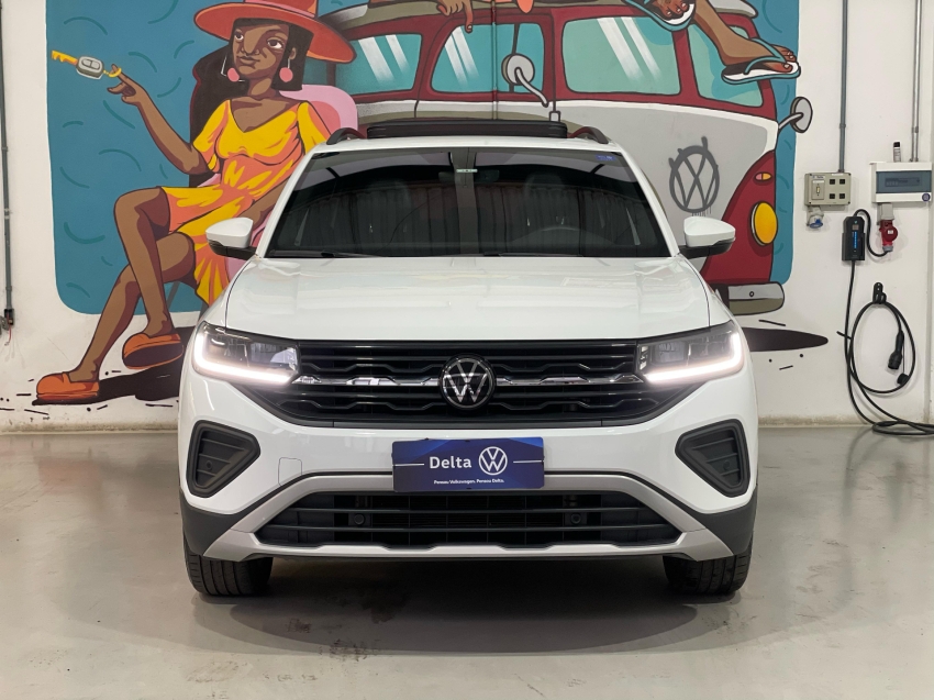 volkswagen t-cross 1.0 200 tsi total flex comfortline automatico 4p 2025