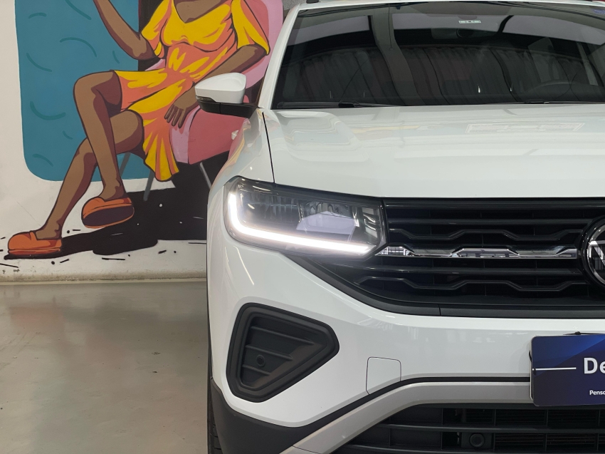 volkswagen t-cross 1.0 200 tsi total flex comfortline automatico 4p 2025