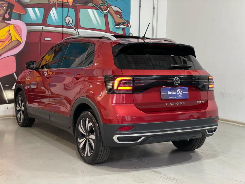 volkswagen t-cross 1.4 250 tsi total flex highline automatico 4p 2022