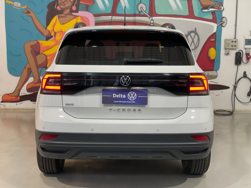 volkswagen t-cross 1.0 200 tsi total flex sense automatico 4p 2024
