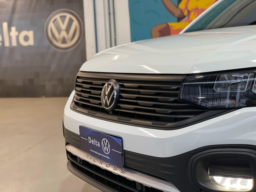 volkswagen t-cross 1.0 200 tsi total flex sense automatico 4p 2024