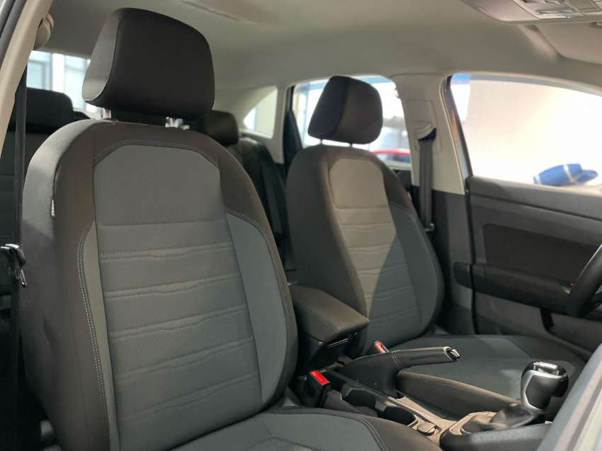volkswagen nivus 1.0 200 tsi total flex comfortline automatico 4p 2024