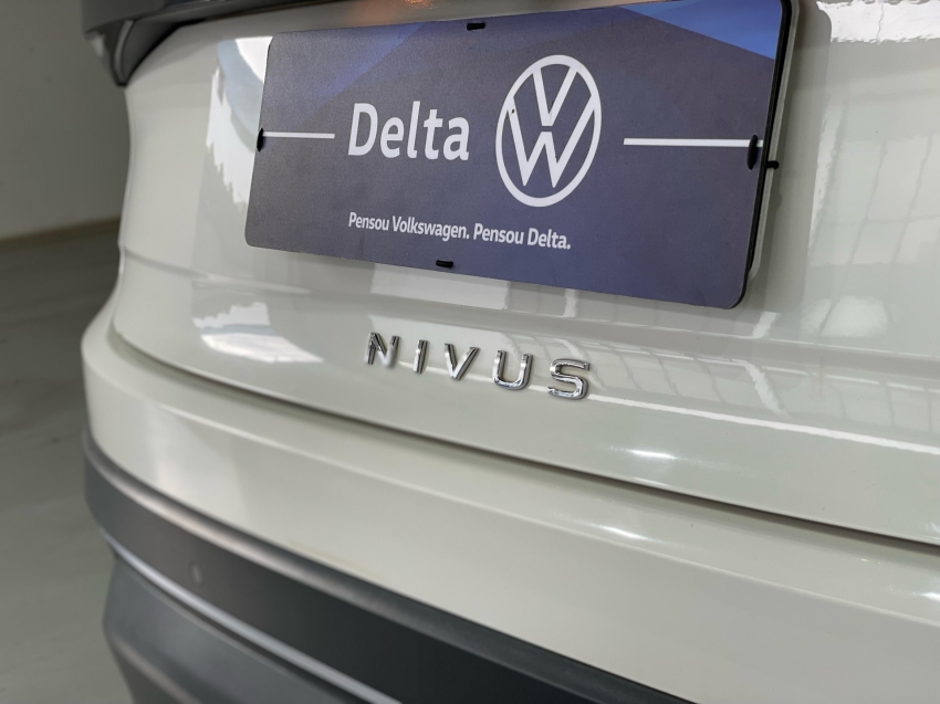 volkswagen nivus 1.0 200 tsi total flex comfortline automatico 4p 2021