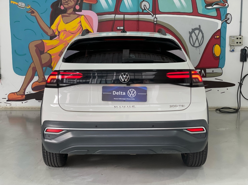 volkswagen nivus 1.0 200 tsi total flex comfortline automatico 4p 2021