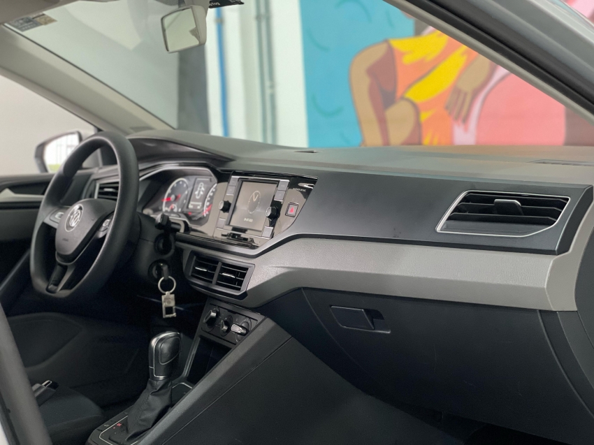 volkswagen polo 1.0 200 tsi comfortline automatico flex 4p 2020