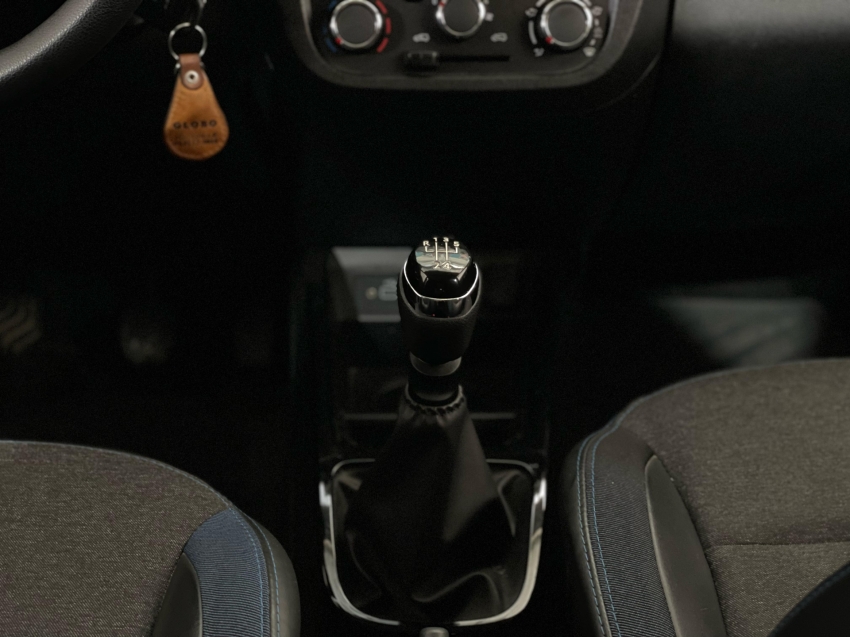 renault kwid 1.0 12v sce flex intense manual 4p 2025