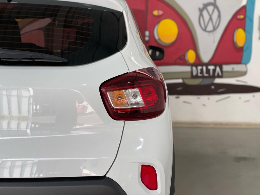 renault kwid 1.0 12v sce flex intense manual 4p 2025
