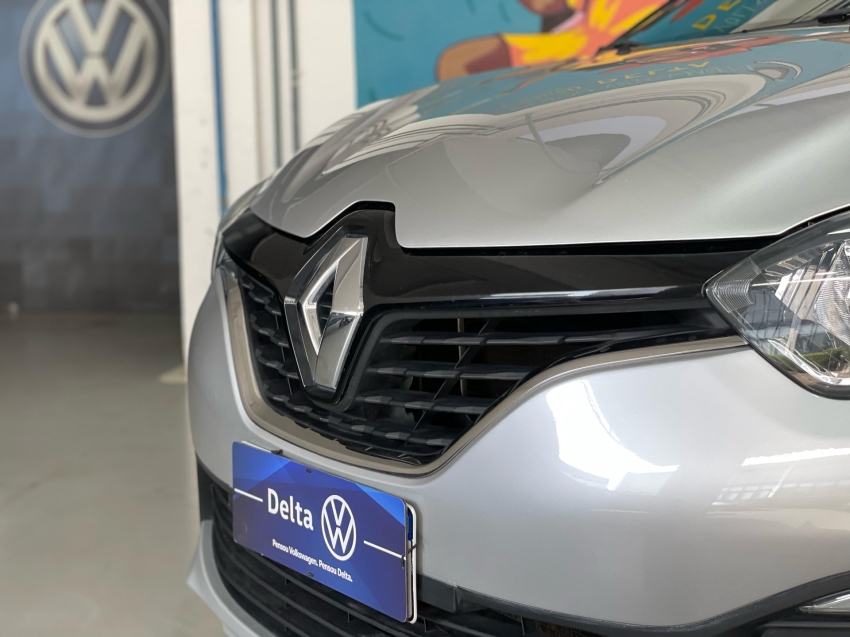 renault captur 1.6 16v sce flex intense x-tronic 4p automatico 2020