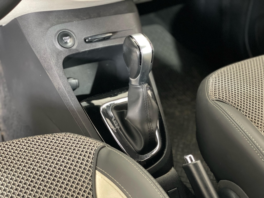 renault captur 1.6 16v sce flex intense x-tronic 4p automatico 2020