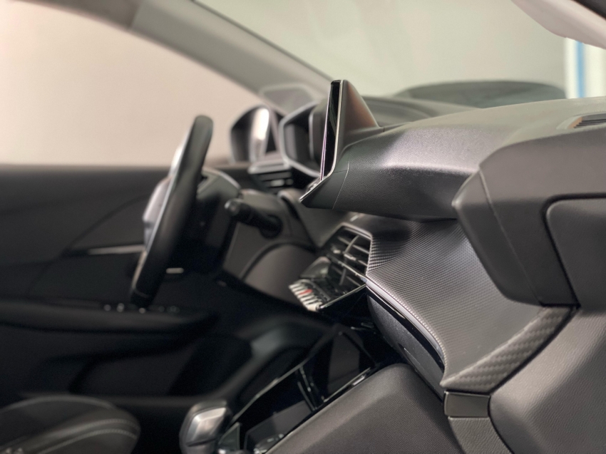 peugeot 208 1.6 16v flex griffe at6 4p automatico 2021