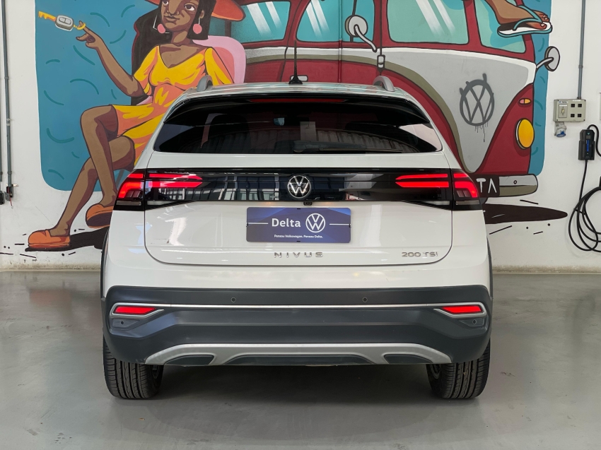 volkswagen nivus 1.0 200 tsi total flex highline automatico 4p 2023