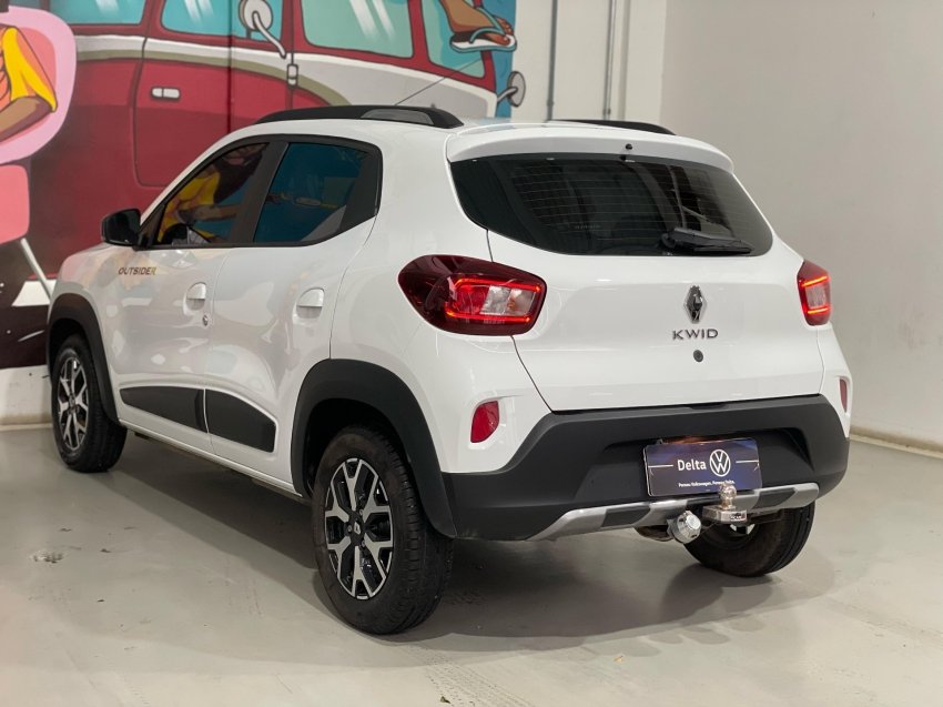 renault kwid 1.0 12v sce flex outsider manual 4p 2025