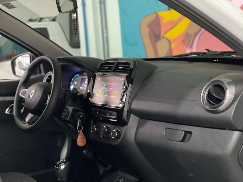 renault kwid 1.0 12v sce flex outsider manual 4p 2025