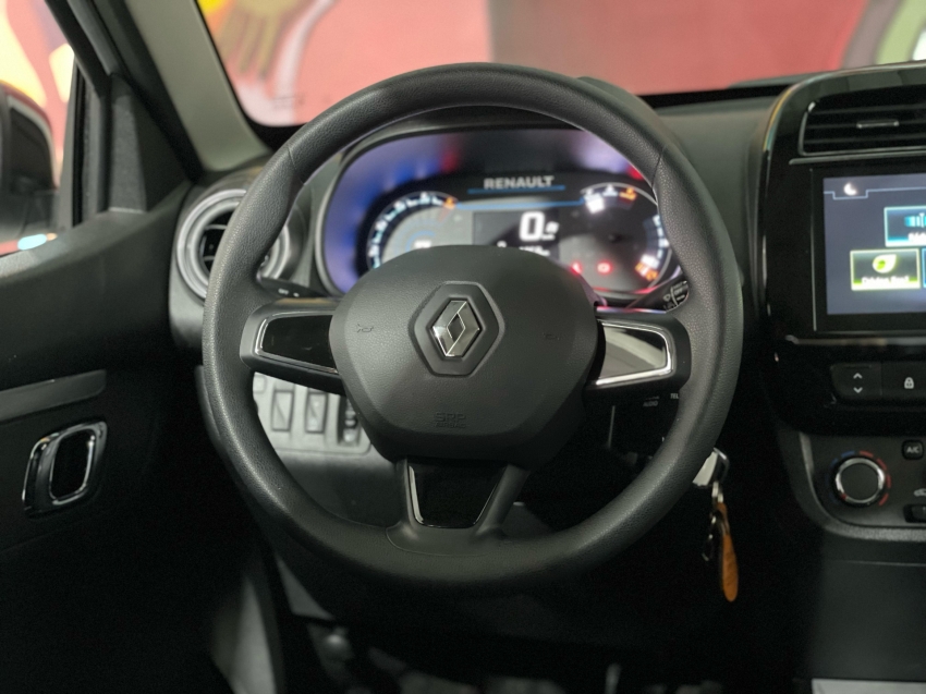 renault kwid 1.0 12v sce flex outsider manual 4p 2025