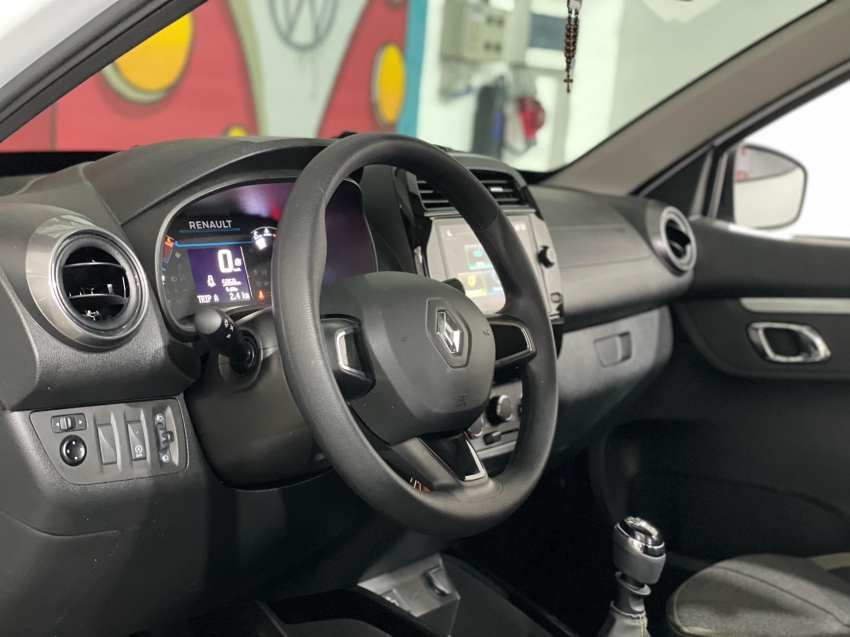 renault kwid 1.0 12v sce flex outsider manual 4p 2025