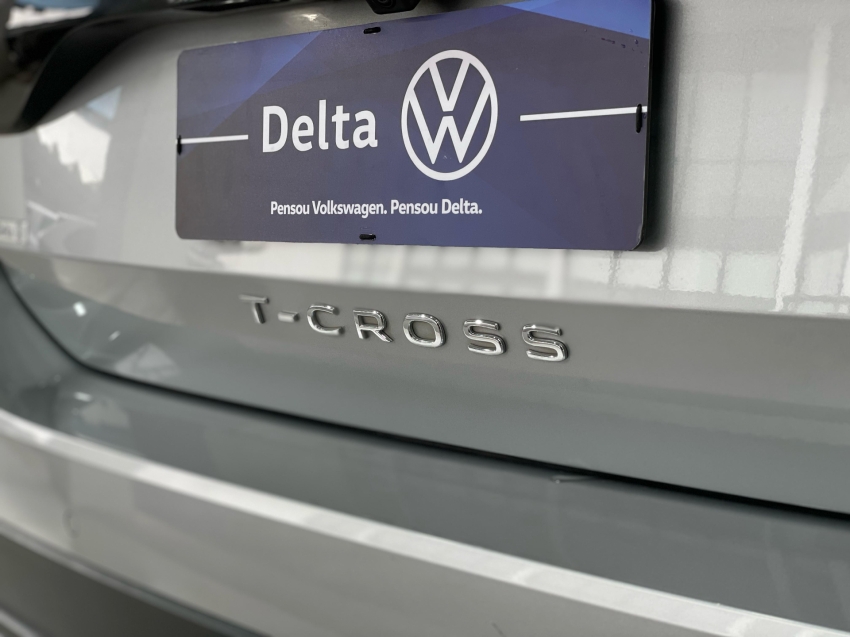 volkswagen t-cross 1.0 200 tsi total flex comfortline automatico 4p 2024