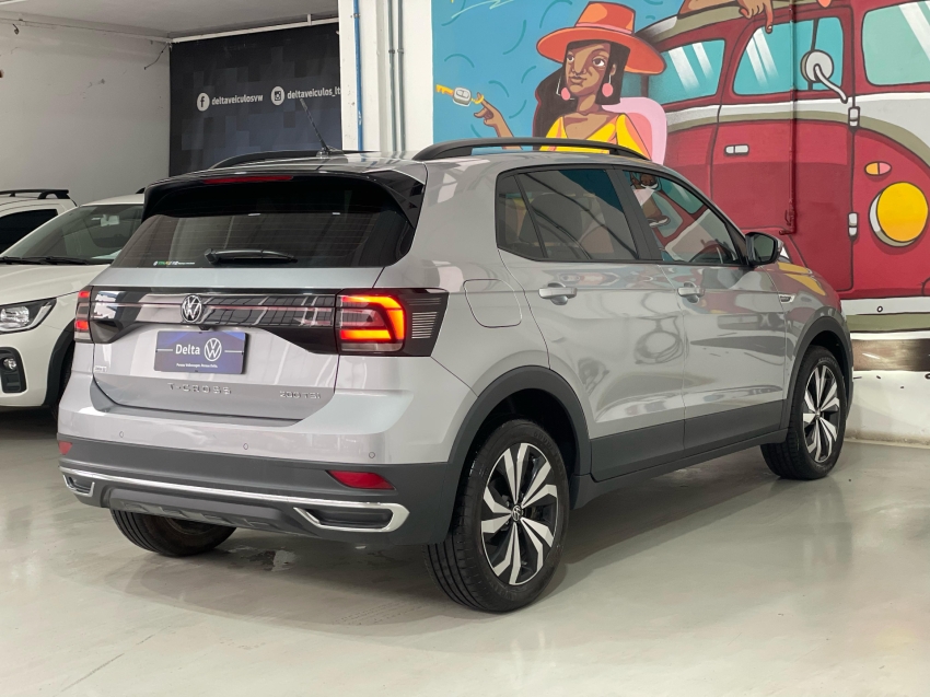 volkswagen t-cross 1.0 200 tsi total flex comfortline automatico 4p 2024