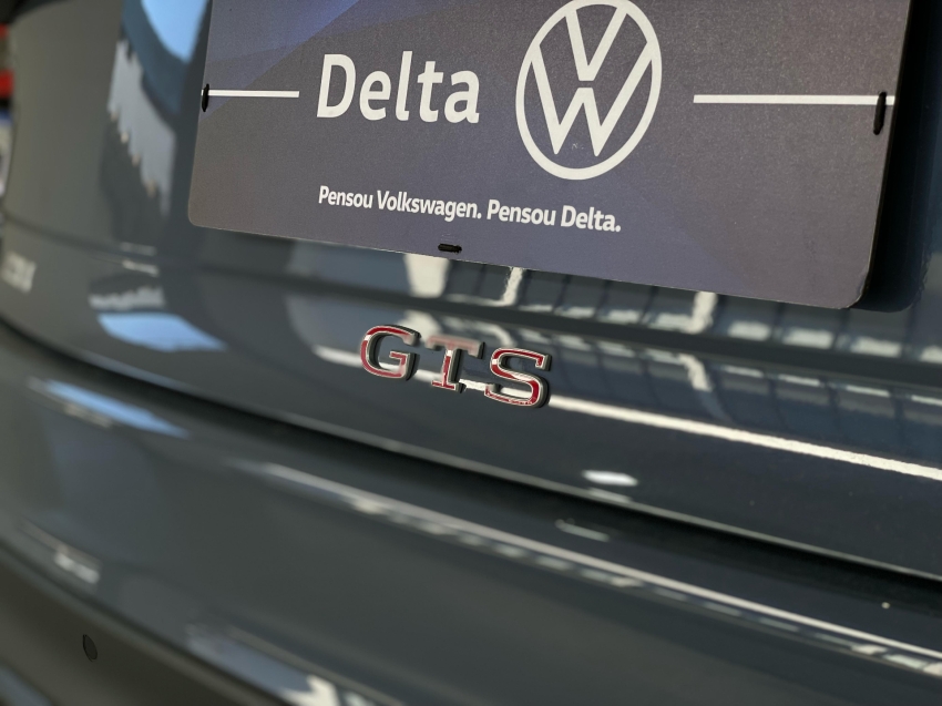 volkswagen nivus 1.4 250 tsi total flex gts automatico 4p 2026