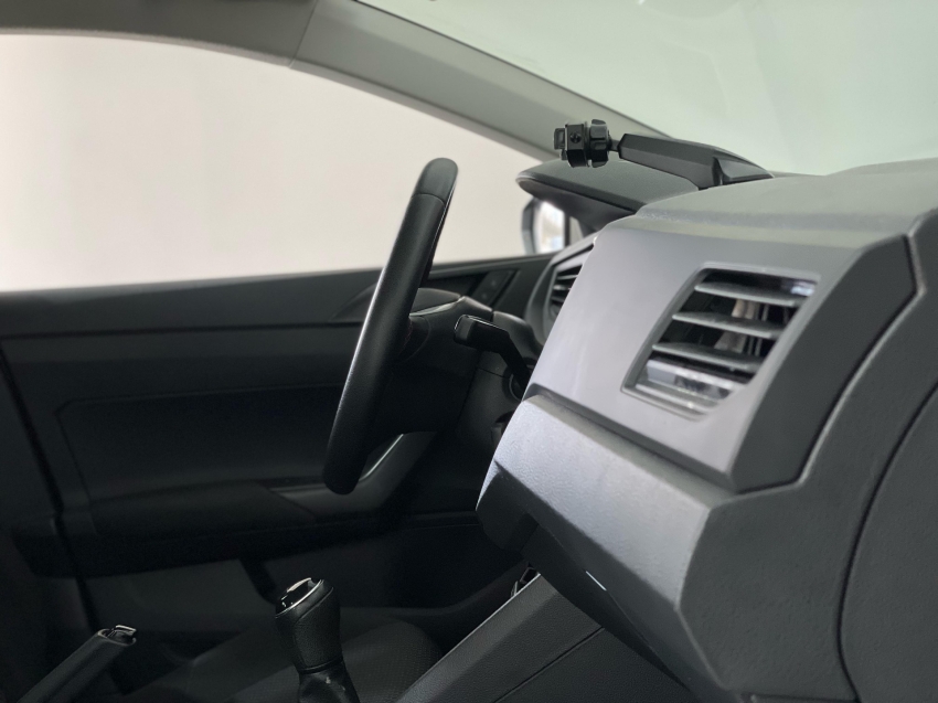 volkswagen polo 1.0 mpi total flex manual 4p 2020