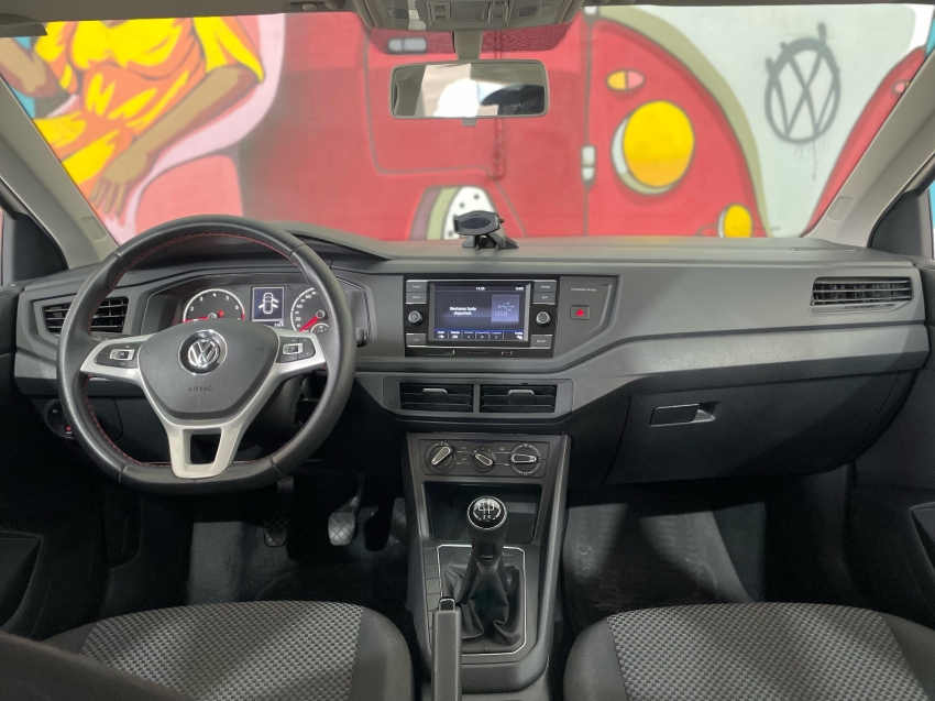 volkswagen polo 1.0 mpi total flex manual 4p 2020