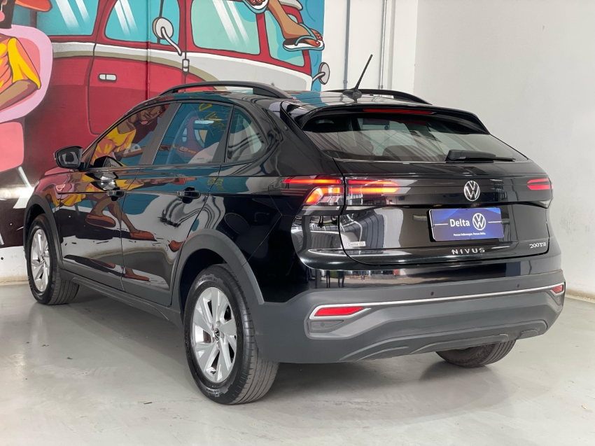 volkswagen nivus 1.0 200 tsi total flex comfortline automatico 4p 2022