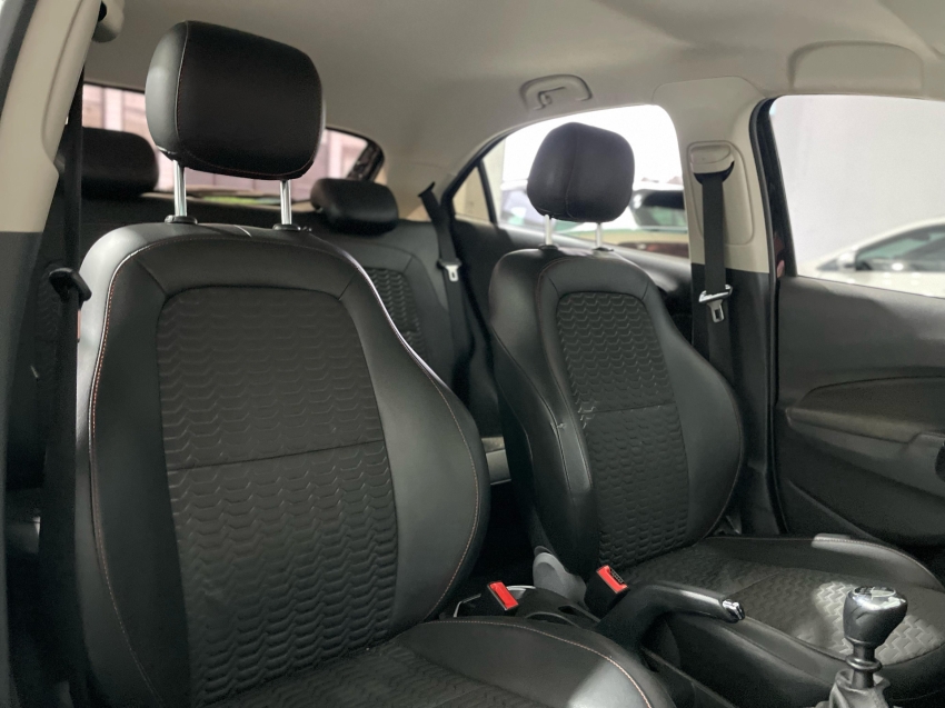 chevrolet onix 1.4 mpfi ltz 8v flex 4p manual 2017