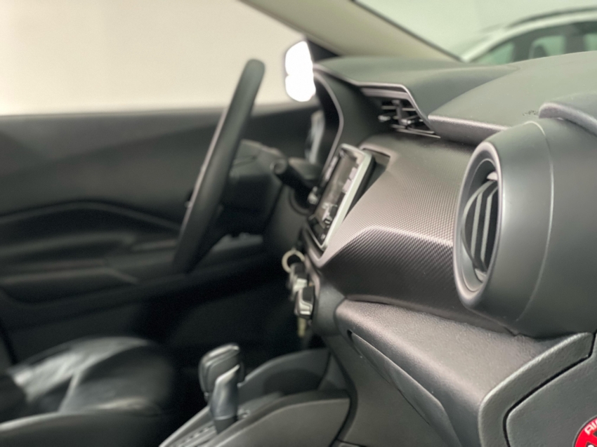 nissan kicks 1.6 16v flexstart sense xtronic flex 4p automatico 2022