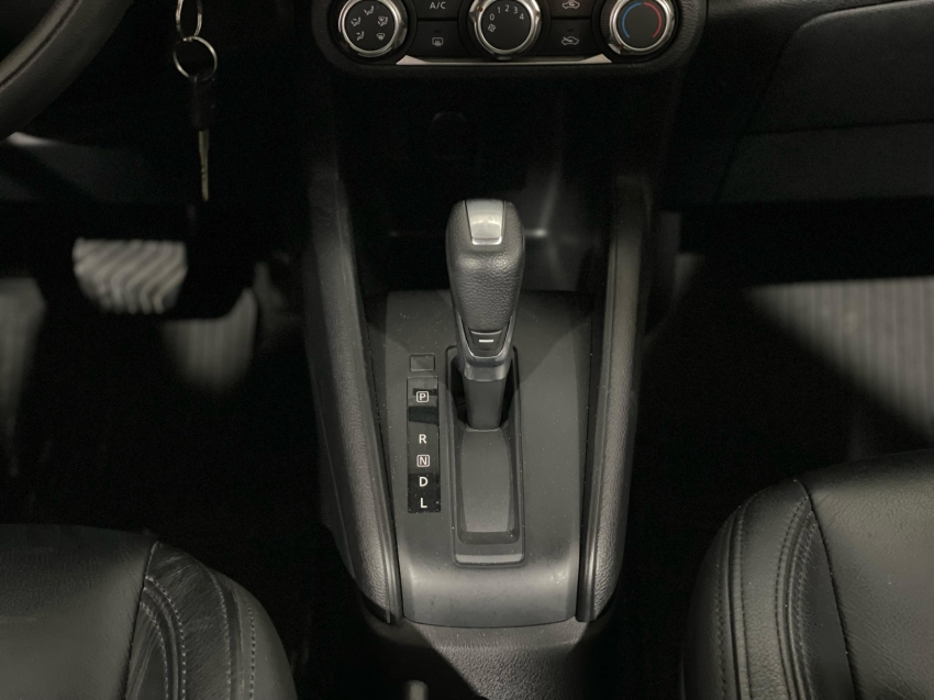 nissan kicks 1.6 16v flexstart sense xtronic flex 4p automatico 2022