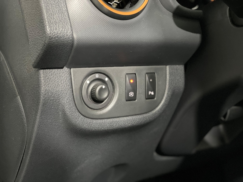 renault sandero 1.6 16v sce flex stepway easy-r 4p semiautomatico 2018