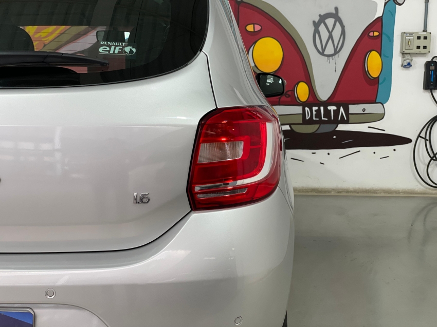 renault sandero 1.6 dynamique 8v flex 4p manual 2015