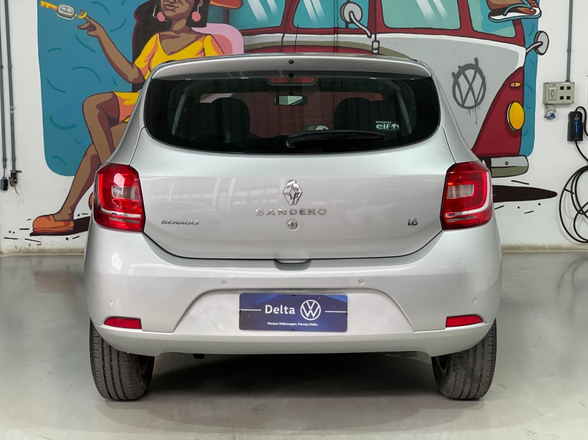 renault sandero 1.6 dynamique 8v flex 4p manual 2015