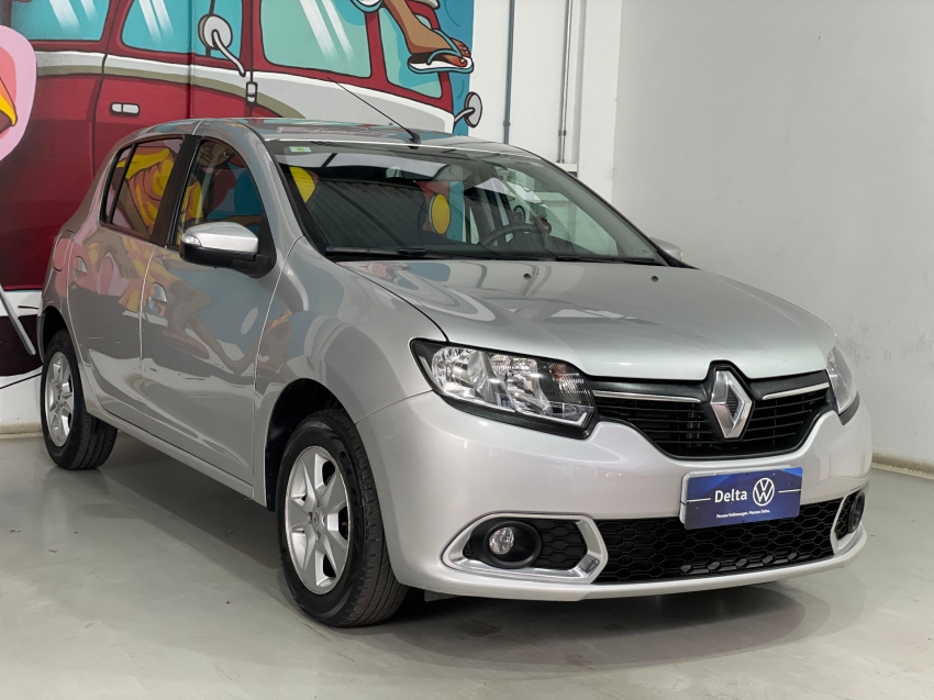 renault sandero 1.6 dynamique 8v flex 4p manual 2015