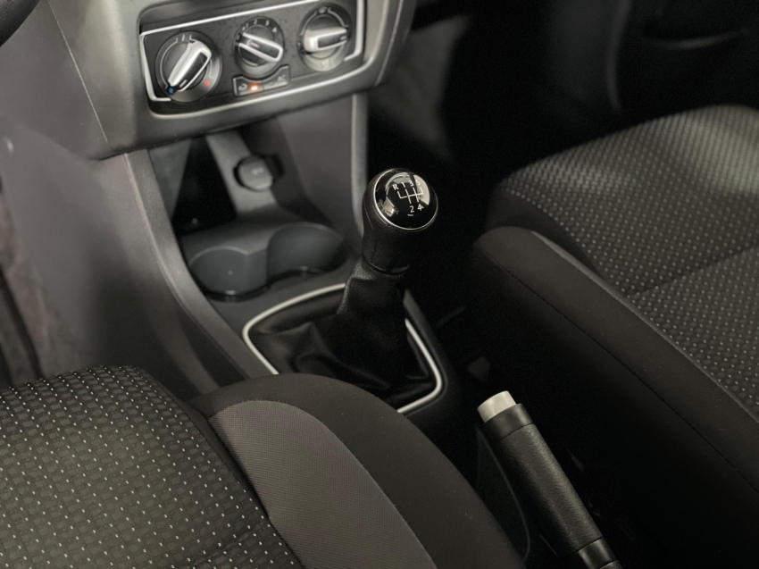 volkswagen fox 1.6 msi total flex connect 4p manual 2019