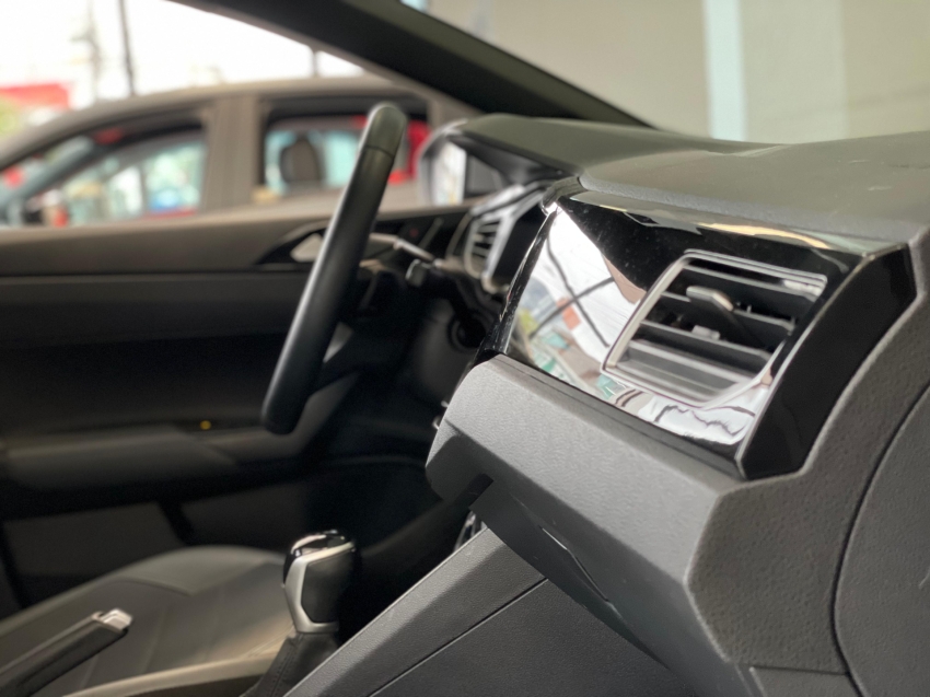 volkswagen nivus 1.0 200 tsi total flex highline automatico 4p 2023
