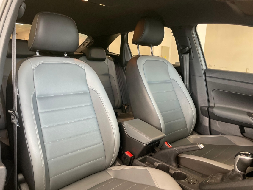 volkswagen nivus 1.0 200 tsi total flex highline automatico 4p 2023