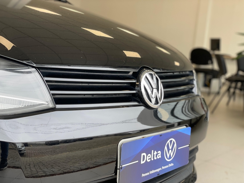 volkswagen voyage 1.6 mi 8v flex 4p manual 2014