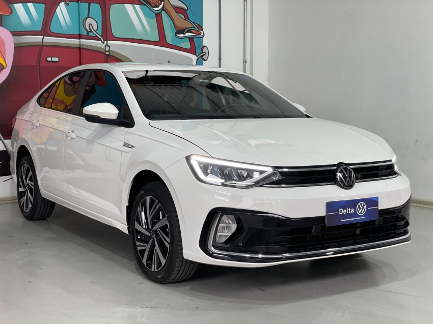 volkswagen virtus 1.0 200 tsi highline automatico flex 4p 2025