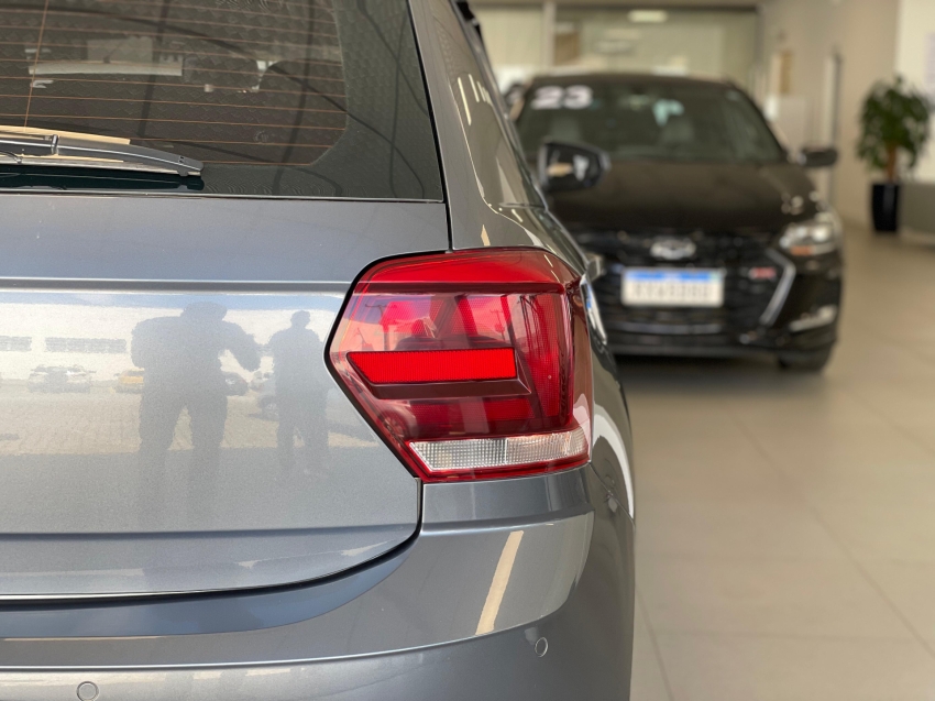 volkswagen polo 1.0 mpi total flex manual 4p 2022