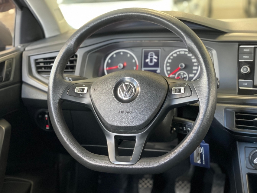 volkswagen polo 1.0 mpi total flex manual 4p 2022