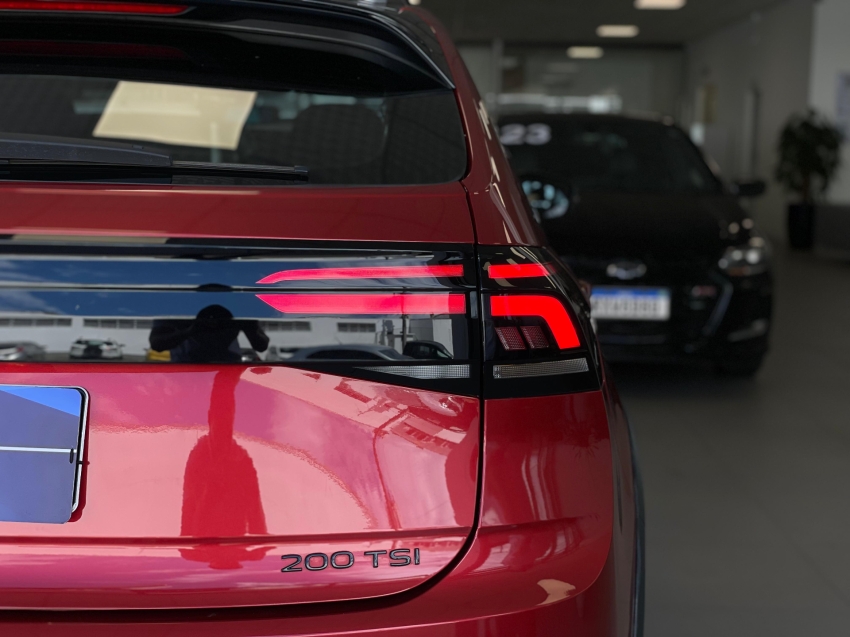 volkswagen nivus 1.0 200 tsi total flex highline automatico 4p 2021